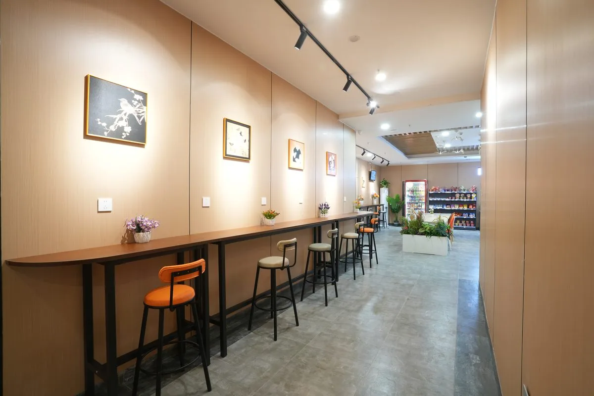 橘舍西七里塘店大厅
